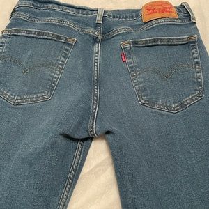 Men’s Levi’s Jeans. 32 W 30 L